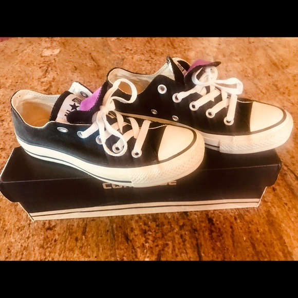 Converse Chuck Taylor All Star tennis shoe - Picture 3 of 5